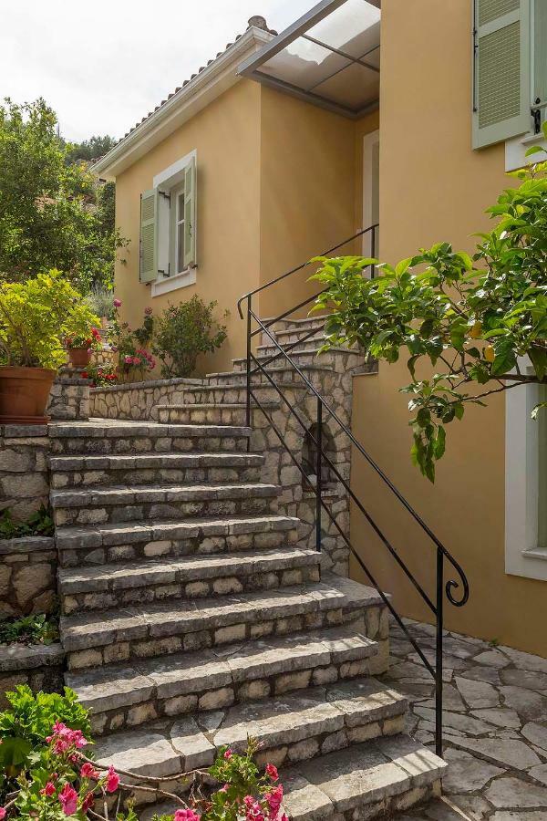 Yellow House Ithaca Vathy  Exterior photo